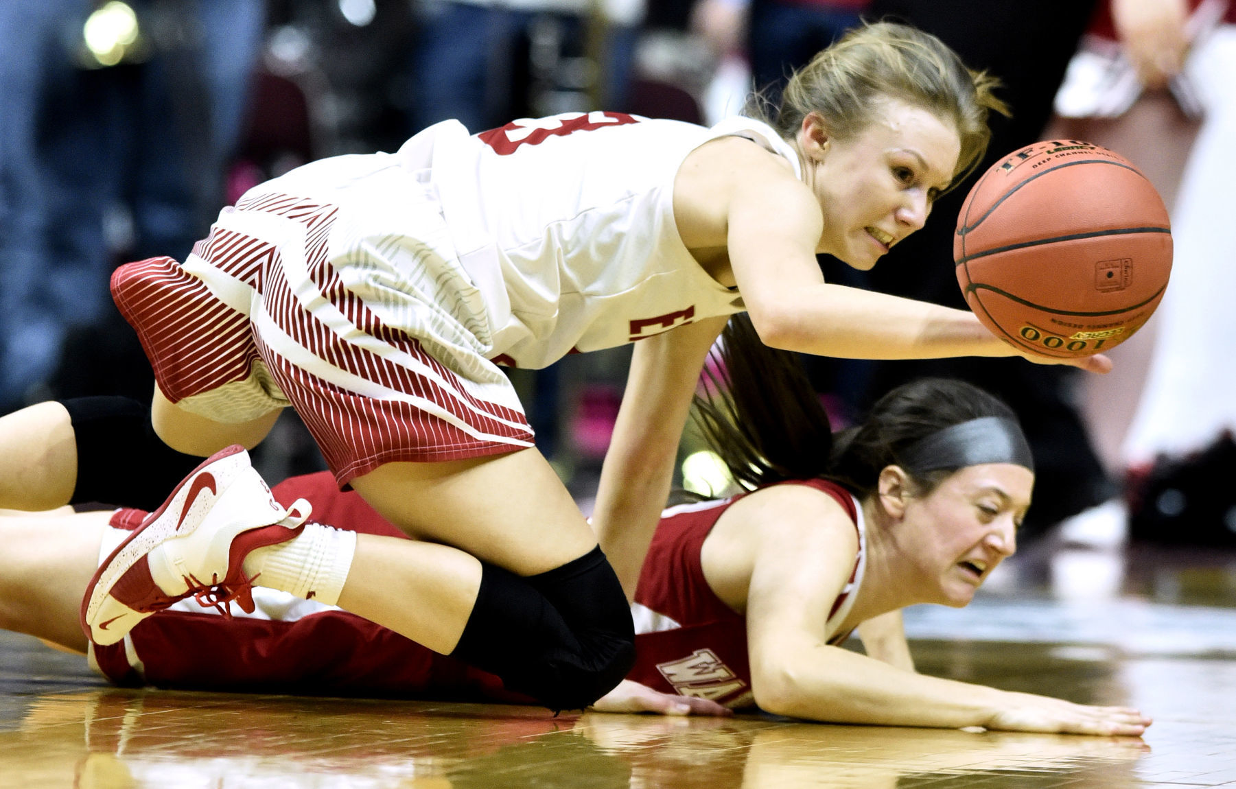 West Hancock vs North Mahaska Catholic state basketball
